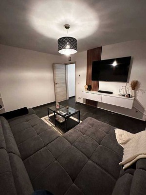 Sanierte 2,5-Zimmer-Wohnung mit EBK in Nürtingen
