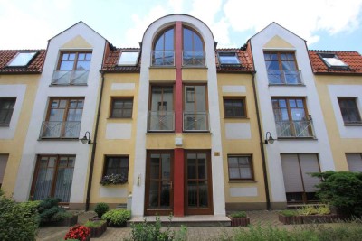 3-Raum-Wohnung mit Einbauküche und Balkon