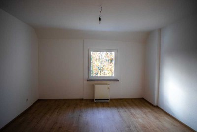 Raumwunder zentral angebunden 3-4 Zimmer Altbau kernsaniert