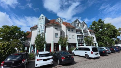 TOP gepflegte 2 ZKB++barrierefrei++großer Balkon++Tageslichtbad++