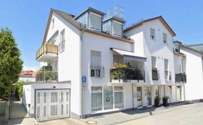 Exklusive 2-Zi-Whg, integrierte EBK, Innenstadt FFB, Bj. 2015, S-Bahn-Nähe, Energie B, ab 01.01.26