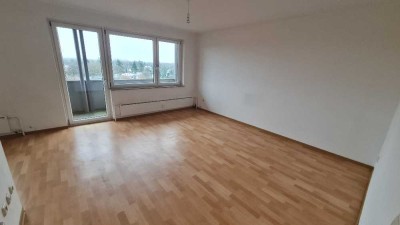 Gepflegte 1-Zimmer Wohnung mit großen Balkon über den Dächern von Elmshorn