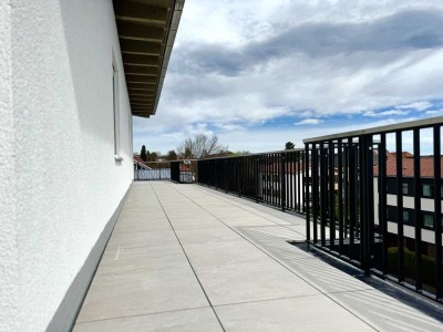 Exklusive 3-Zimmer-Dachterrassenwohnung mit sonniger Südterrasse und Tiefgarage – sofort bezugsfrei!