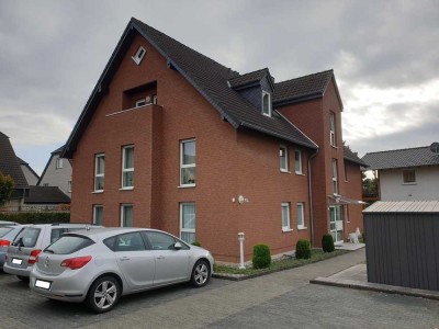 Gemütliche, schöne, 2-Zimmerwohnung im DG