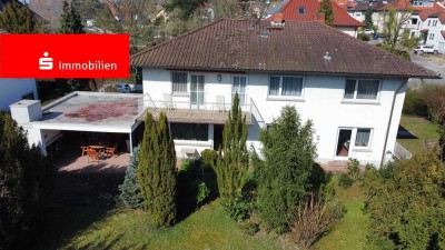 Sonnige Stadtvilla mit großzügigem Garten