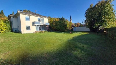Wohnhaus 190m2, 1000 m2 Garten