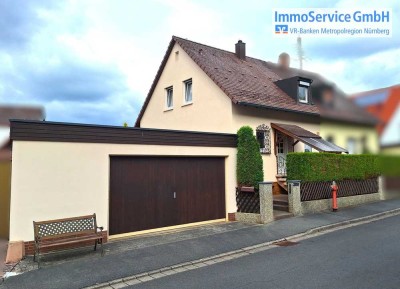 Kleine Doppelhaushälfte mit Garage, Terrasse und Süd-Garten