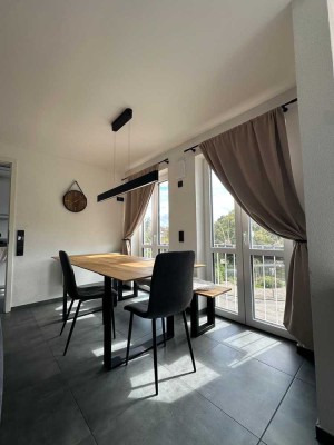 hochwertig kernsanierte Wohnung in Altstadtlage mit großem Garten