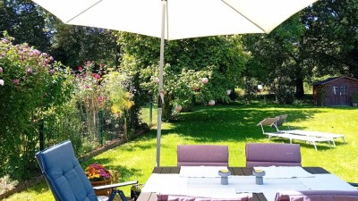 Wunderschöne moderne Maisonette-Wohnung mit  Garten"Haus-Charakter"