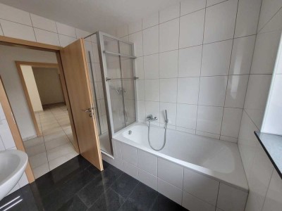 3-Zi. WOHLFÜHL-WOHNUNG mit Balkon in Iffezheim