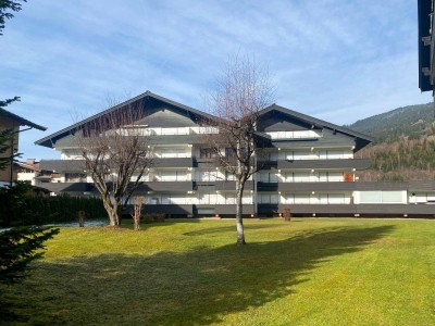 3-ZIMMER-FERIENWOHNUNG MIT BALKON UND TG-STELLPLATZ