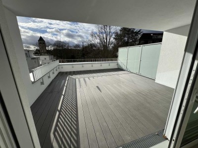 Helle Wohnung mit großem Balkon