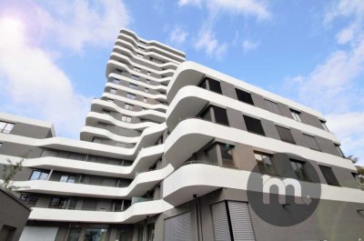 Barrierefreie Balkon-Wohnung im IN-Tower inkl. Einbauküche