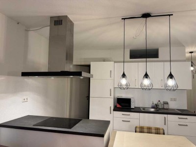 Attraktive 2-Zimmer Wohnung im 1. OG mit Balkon in Bad Neustadt