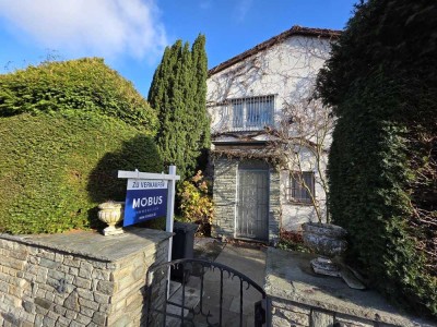 BIETERVERFAHREN: Sanierungsbedürftiges EFH mit vielen Optionen auf wunderschönem Südgrundstück!