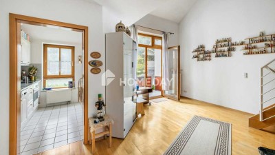 Stilvolle 4-Zimmer-Maisonette mit Balkon & Stellplatz in ruhiger Lage