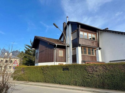 schöne, geräumiges und saniertes Einfamilienhaus (Reihenendhaus)