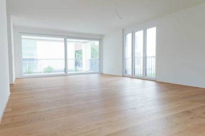Viel Platz zum Leben – 4-Zimmer-Wohnung mit herrlich großem Balkon, bezugsfertig!