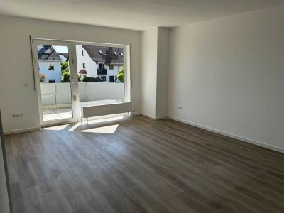 Komplett sanierte 3-Zimmerwohnung mit großem Balkon - Perfekt für Paare und Kleinfamilien