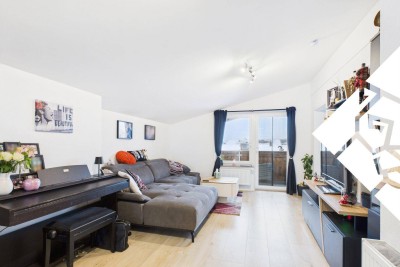 Traumhafte 2,5-Zimmer-Wohnung mit Panorama über Radfeld zu mieten