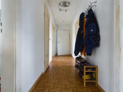 Freistehende Geräumige 3-Zimmer-Wohnung zu verkaufen!