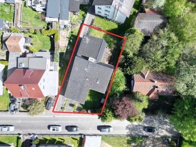 MEIN ZUHAUSE � Großzügiges Zweifamilienhaus mit über 230 m² in Neuberg!
