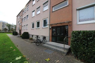 Sanierungsbedürftige Erdgeschosswohnung mit Potenzial in SZ-Lebenstedt!