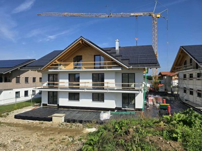 NEUBAU: Sonnige DG-Wohnung in Süd-West-Lage!