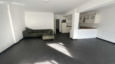 Attraktive 4-Zimmer-Wohnung für Familien oder Paare mit Platzbedarf