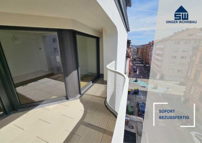 Exklusive Stadtwohnung in der Beletage: moderne Architektur, Ausblick, 2 Balkone, Aufzug und TG