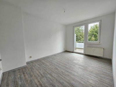 Zwei Zimmer, ein Balkon und ganz viel Zuhause!