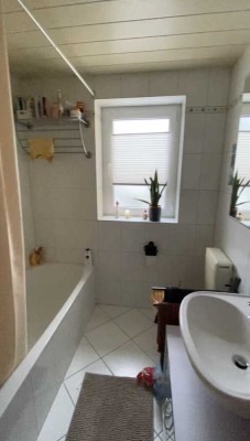 Schöne 3 Zimmer Wohnung ab 15.01.26 frei