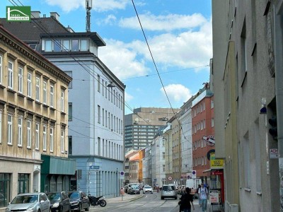 ALTBAU-INVESTMENT-WOHNUNG IN TOP LAGE! FÜR ANLEGER. GEBRAUCHTE WOHNUNG UNBEFRISTET VERMIETET.