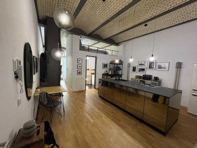 Stilish Loft Apartment in Historic Umformwerk