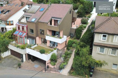 Außergewöhnlich, anders - einfach genial
DHH mit ELW und Doppelgarage in Leonberg-Höfingen