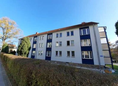 renovierte 3-Raum Wohnung mit Balkon