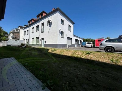Mehrfamilienhaus mit ca.1100,00 großem Grundstück