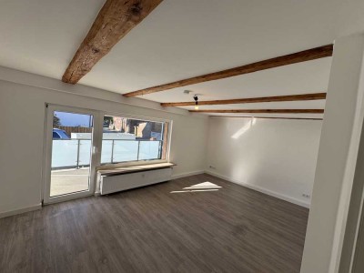 Exklusive 4-Zimmer-Wohnung mit gehobener Innenausstattung mit Balkon und EBK in Braunschweig