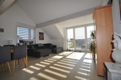 RESERVIERT - Licht. Luft. Leben - Maisonette mit Galerie und Balkon zum Verlieben