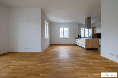 Wunderschöne 4 Zimmer Wohnung mit ca. 20 m² große Außenfläche in der Hinterbrühl - 1.599,-- €
