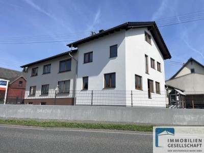 Geräumiges Zweifamilienhaus; Ideal für die große Familie oder als Generationenhaus!