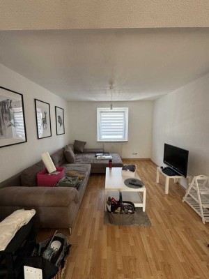 Wohnung mit Balkon zu vermieten!