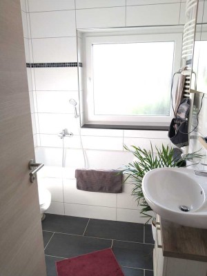 Schöne, helle 4-Zimmer-Wohnung mit Balkon und Einbauküche in Sinzheim