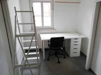 3 ZKB Wohnung in Jena-West ab sofort zu vermieten !