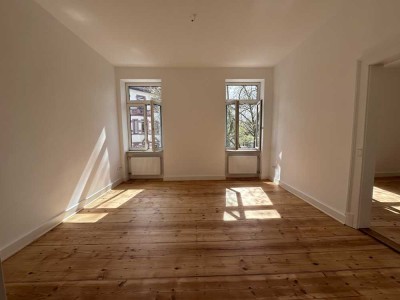 Geschmackvolle 3-Zimmer-Altbau-Wohnung mit Balkon und EBK im Martinsviertel