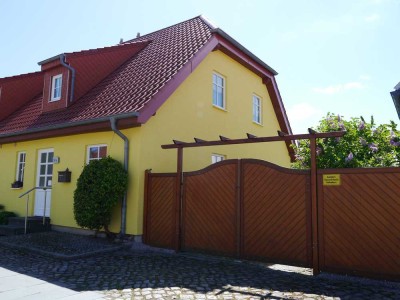 Statt Miete - ein eigenes Haus! Bezugsbereit mit Garten, Werkstatt,, Platz für mehr...