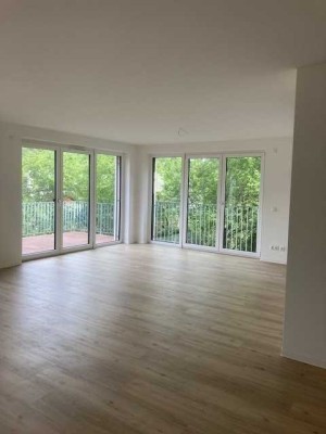 ** 1 Monat mietfrei **Schöne helle 3-Zimmer Wohnung mit Balkon