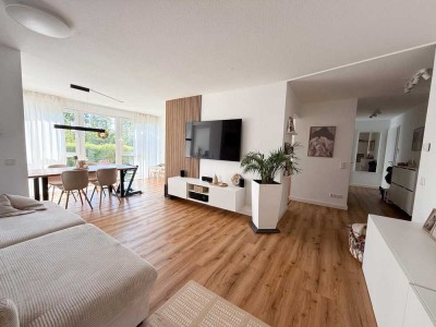 Barrierefreie, klimatisierte und lichtdurchflutete 4- Zimmer Wohnung mit Garten & 2 x Stellplätzen