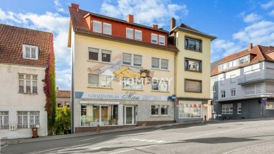 Attraktives Mehrfamilienhaus mit Gewerbe, PV-Anlage und Garagen in zentraler Lage von Pirmasens