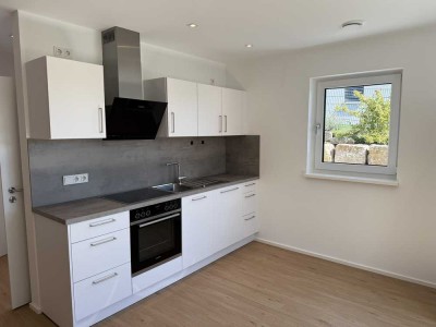 Schöne 2-Zimmer-Einliegerwohnung mit Terrasse und EBK in Güntersleben nahe Würzburg